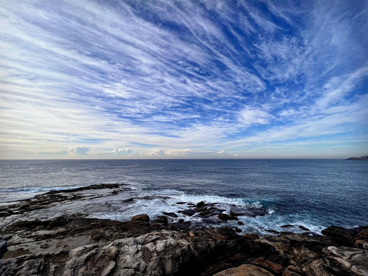 DrEmmaLJohnston's tweet image. Ice clouds.
#Sydney #coast 🥶