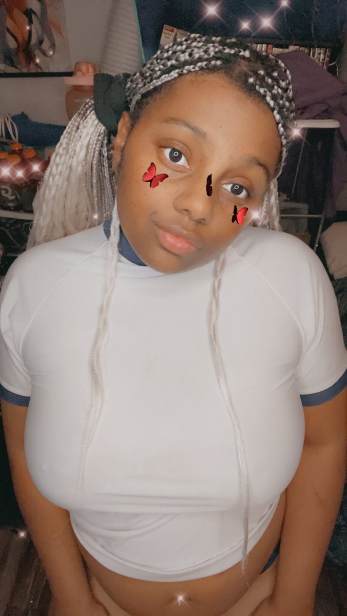 VallaronQuinn's tweet photo. I’m just trying to find people who like cute chocolate girls. Can’t find them on Reddit #onlyfans_girl #onlyfansbabe #backonlyfans https://t.co/0Rwsvz9jDB