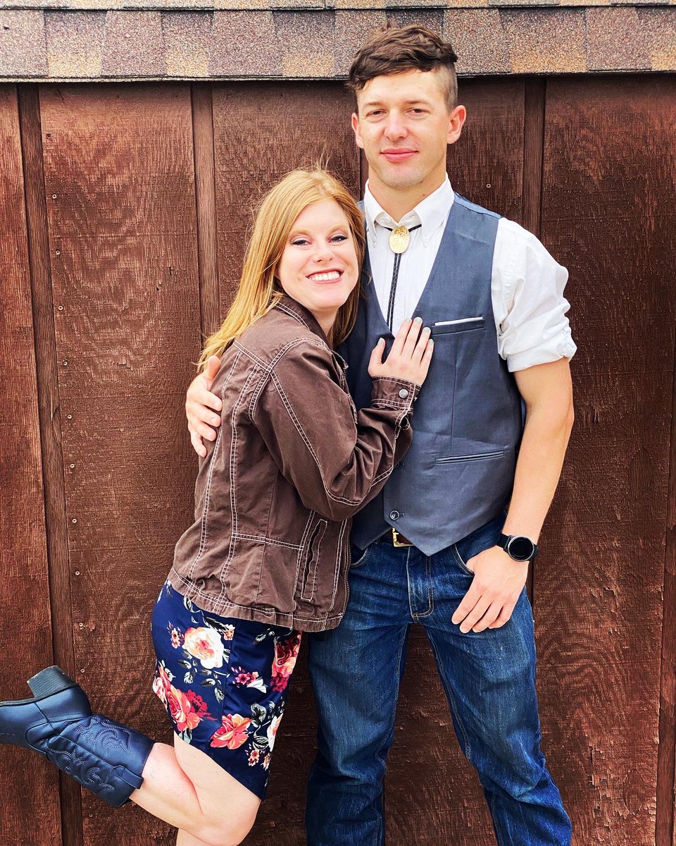 ShelbCondie's tweet photo. Jack makes good whiskey but God makes the good stuff. ✨🥰🤍 #skylarandshelb #keepingupwiththecondies #thebestweddingdate https://t.co/5wpzB1sOxw