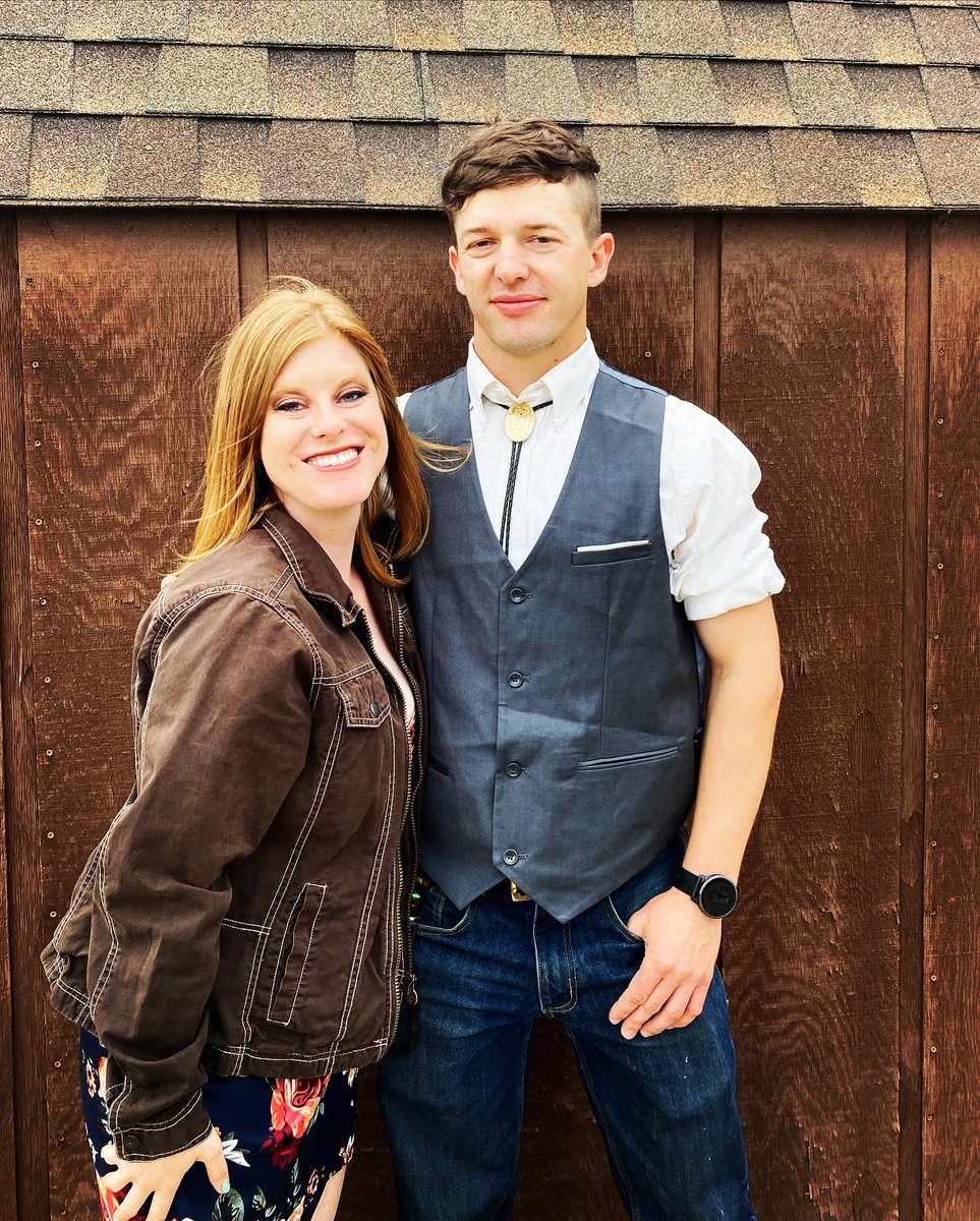 ShelbCondie's tweet photo. Jack makes good whiskey but God makes the good stuff. ✨🥰🤍 #skylarandshelb #keepingupwiththecondies #thebestweddingdate https://t.co/5wpzB1sOxw