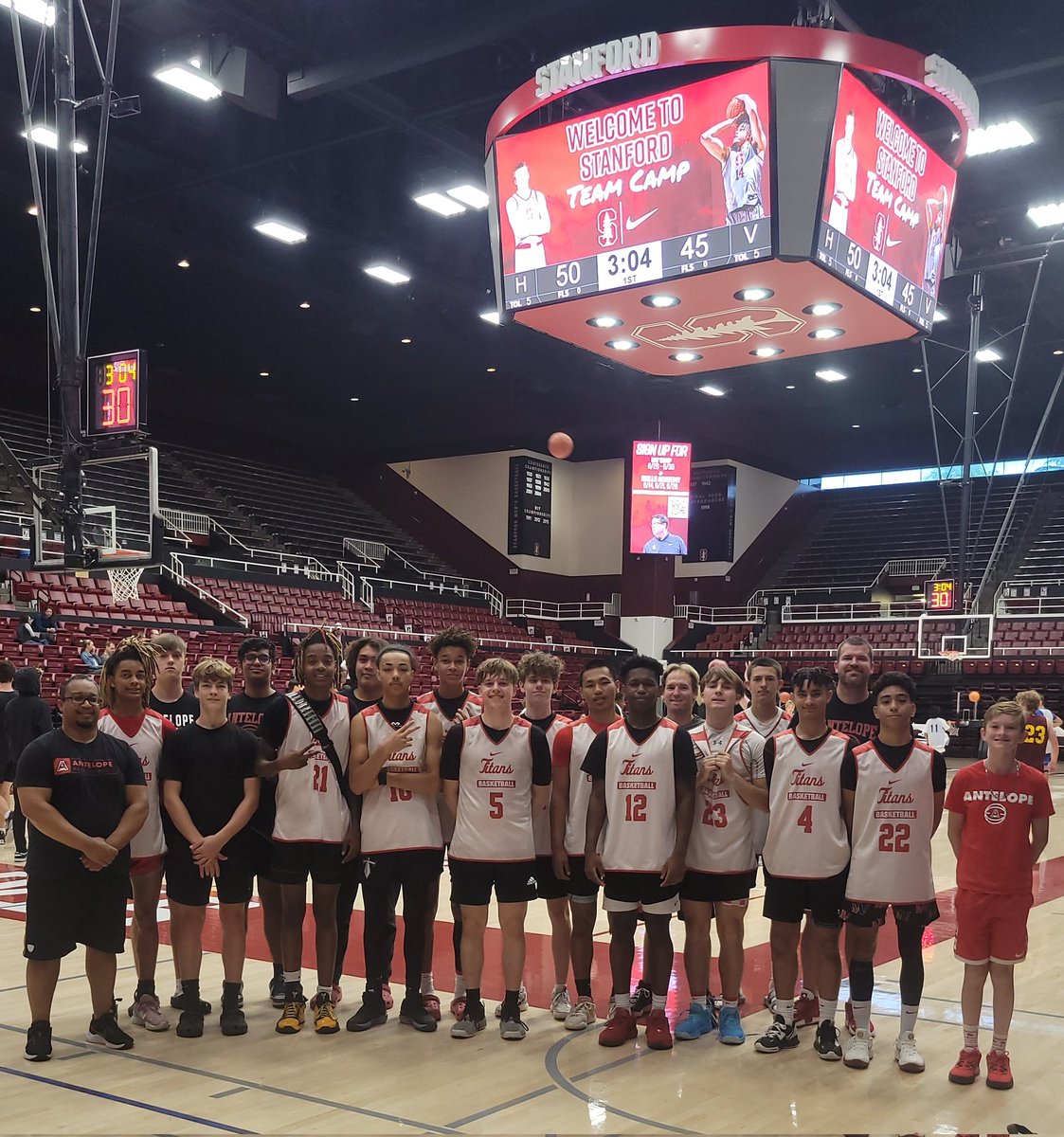 Went 3-0 today <a href="/StanfordMBB/">Stanford Men's Basketball</a> camp. We are ahead of where we expected to be at this point, with lots of room to grow. Great contributions from a lot of different players! Excited for the future of Antelope Basketball! 🅰️⚔️🏀