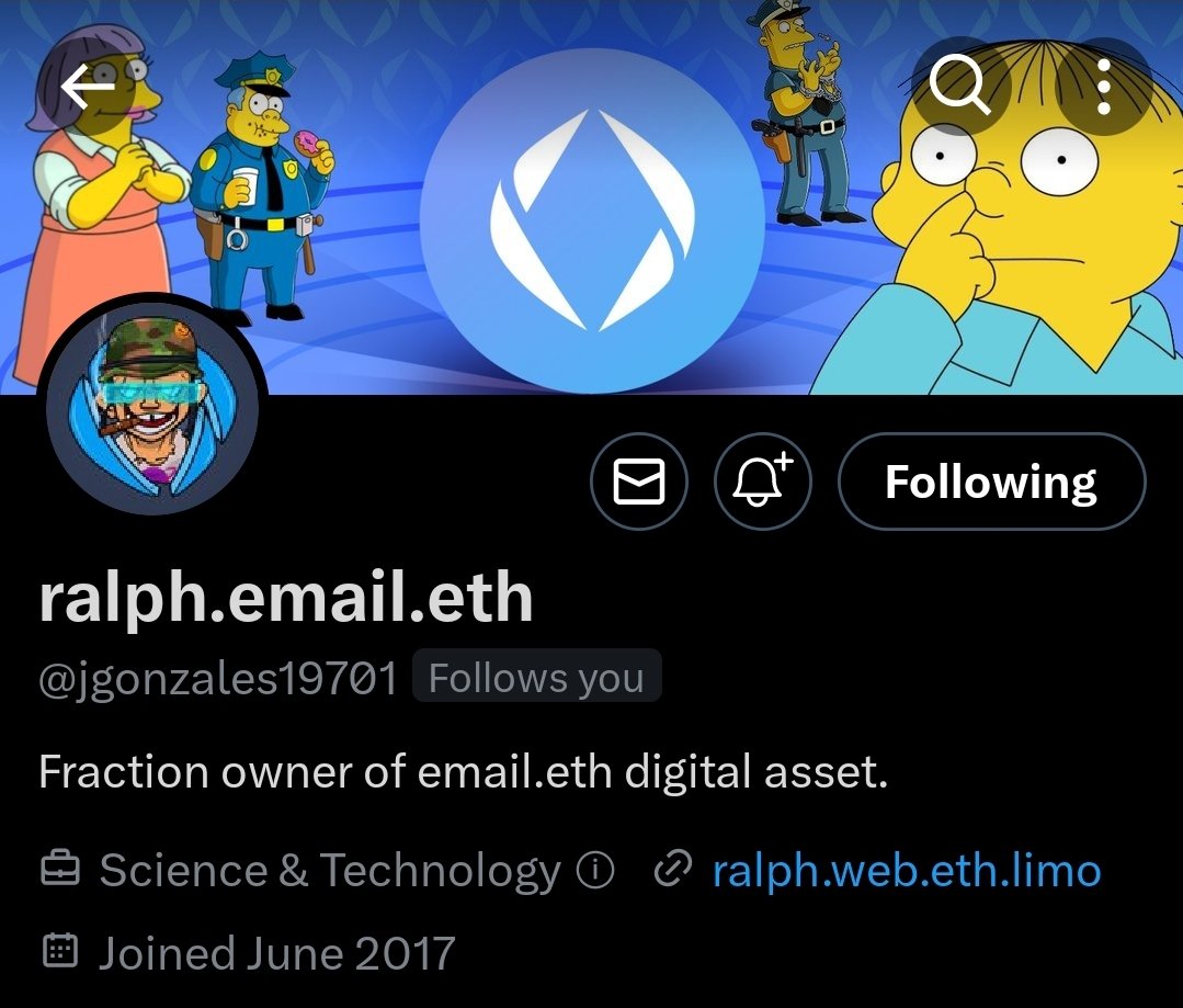 ENSMaxisNFT's tweet photo. These heavy hitters changed their pfp to an @ENSMaxisNFT. All organic, this is only the beginning. 🚀

#ENSMaxis https://t.co/sHrPa7dVlm