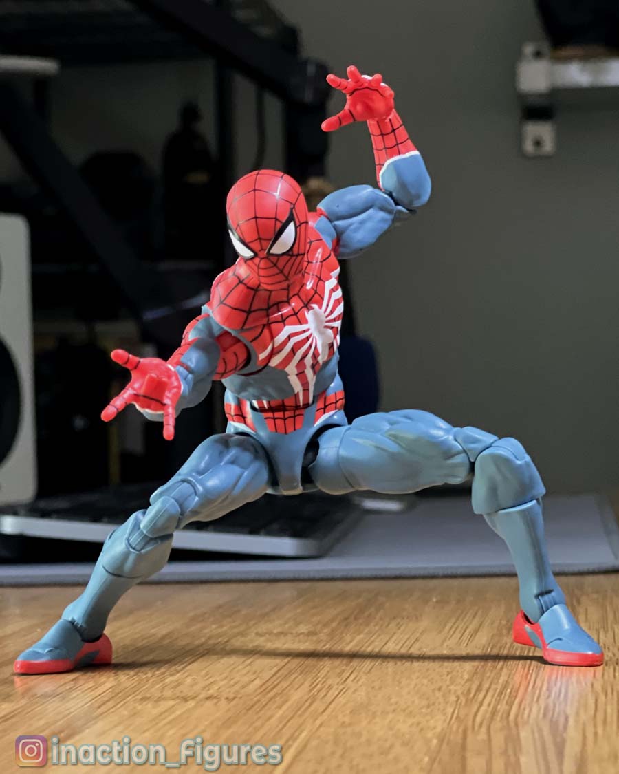 Gamerverse Spider-Man 2 Spidey!
.
.
#MarvelLegends #SpiderMan
#ToyPhoto #SpiderManComics
#MarvelComics #Hasbro 
#DeskToys #112Scale
#AcrossTheSpiderverse
#PS5 #Playstation5
#TheAmazingSpiderMan
