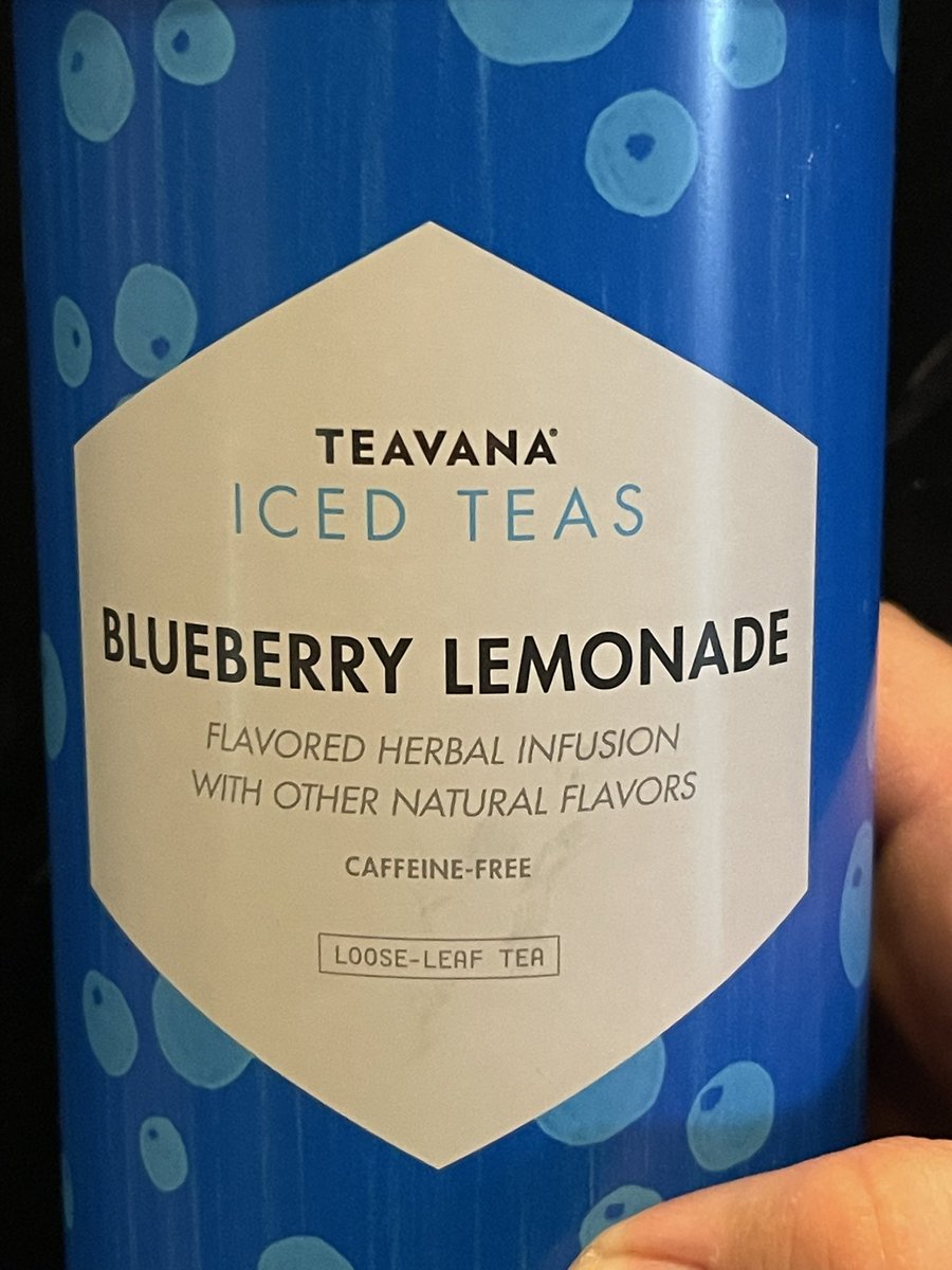 DavilaDraws's tweet photo. #TodaysTea Blurberry Lemonade from Teavana. A favorite.

If you’re confused as Teavana closed in 2018, I bought A LOT of this when the stores I were closing - like 3 or 4 lbs

Also there’s a different watch on the desk. A rail road watch that still works. It’s from I around 1900. https://t.co/OFQbzcS1IO
