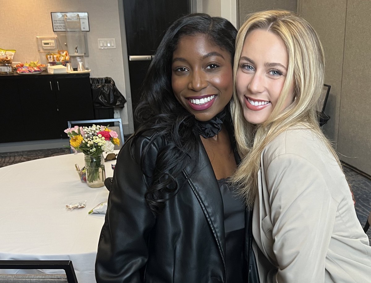 HartieRassie81's tweet image. 🥰😍 I now just want more Eden, Taby and Evan pics #GHConvention #Tabyen