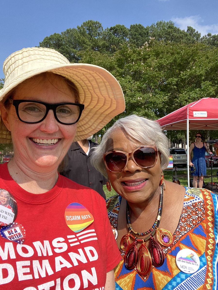 So proud to stand beside our Gun Sense Candidate and Prez if the VA Senate, @SenLouiseLucas at Pride in the Peake.  Her primary is on the 20th.  #MomsDemandAction #VALeg #GunSenseVoter