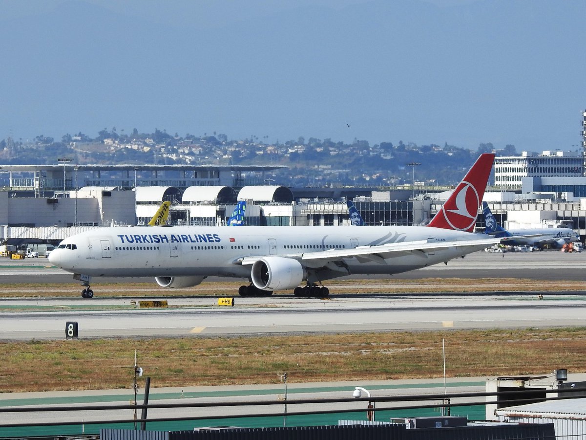 Turkish Airlines #B787 -9 and #B777 -3F2(ER) KLAX