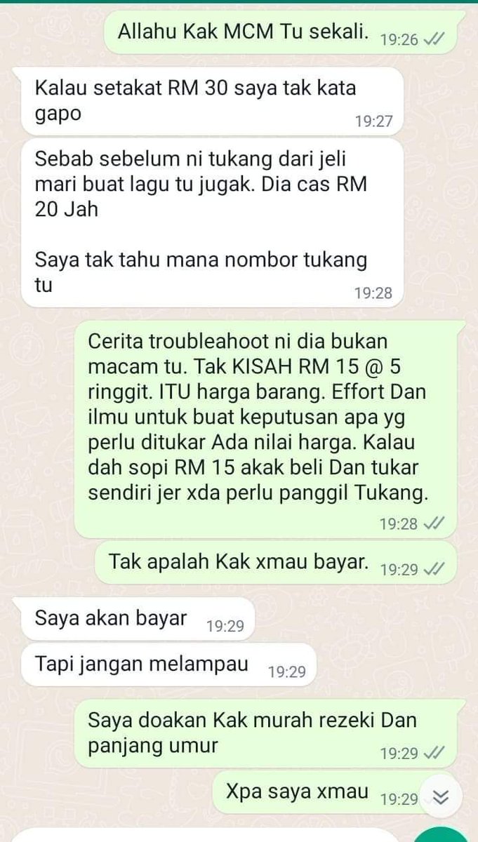 fzzzan's tweet photo. Beli buat sendiri kalau nak murah.

Benda cucuk cucuk jee kan. https://t.co/AyPFHDC8f4