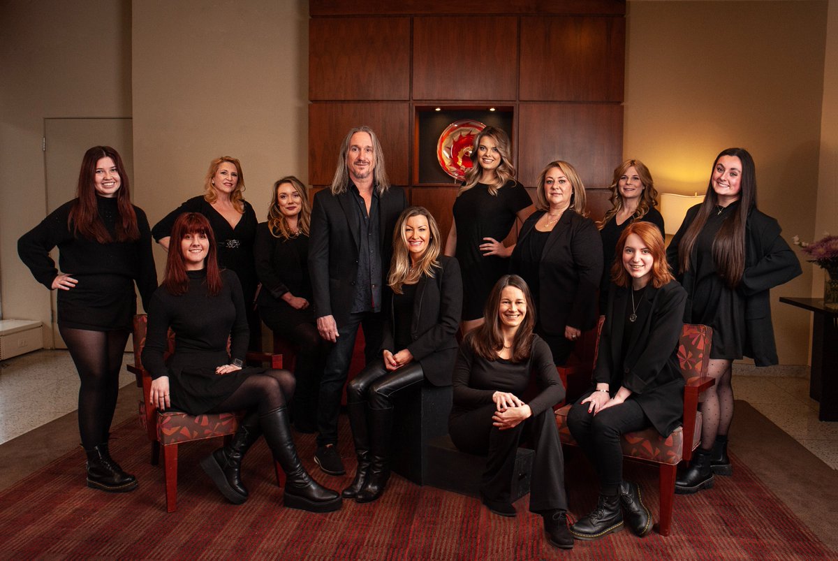 Wsaloncincy's tweet photo. Shoutout to our amazing employees at W Salon! These talented individuals work their magic every single day. You will feel transformed and amazing after every visit. From the moment you step into the salon, their warm smiles and professionalism make you the star of your experience https://t.co/2Qi2mEAHEi