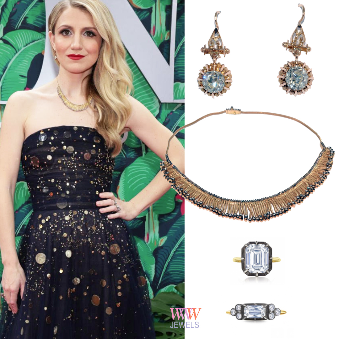#sweeneytodd star #AnnaleighAshford hit tonight's #TonyAwards2023 red carpet wearing jewels by @LeightonJewels including a stunning pair of 19th Century cushion cut diamond and gold drop earrings