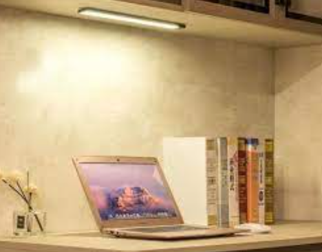 Comled_Candy's tweet photo. What kind of emergency LED batten fixtures do foreign guests prefer to buy
When foreign guests purchase emergency LED batten fixtures, they generally prefer products with the following characteristics:
Brightness: able to provide sufficient brightness to ensure power failure. https://t.co/NutE022fjG