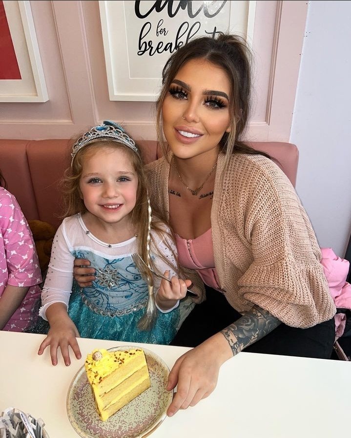 EvaCatherine14's tweet image. 