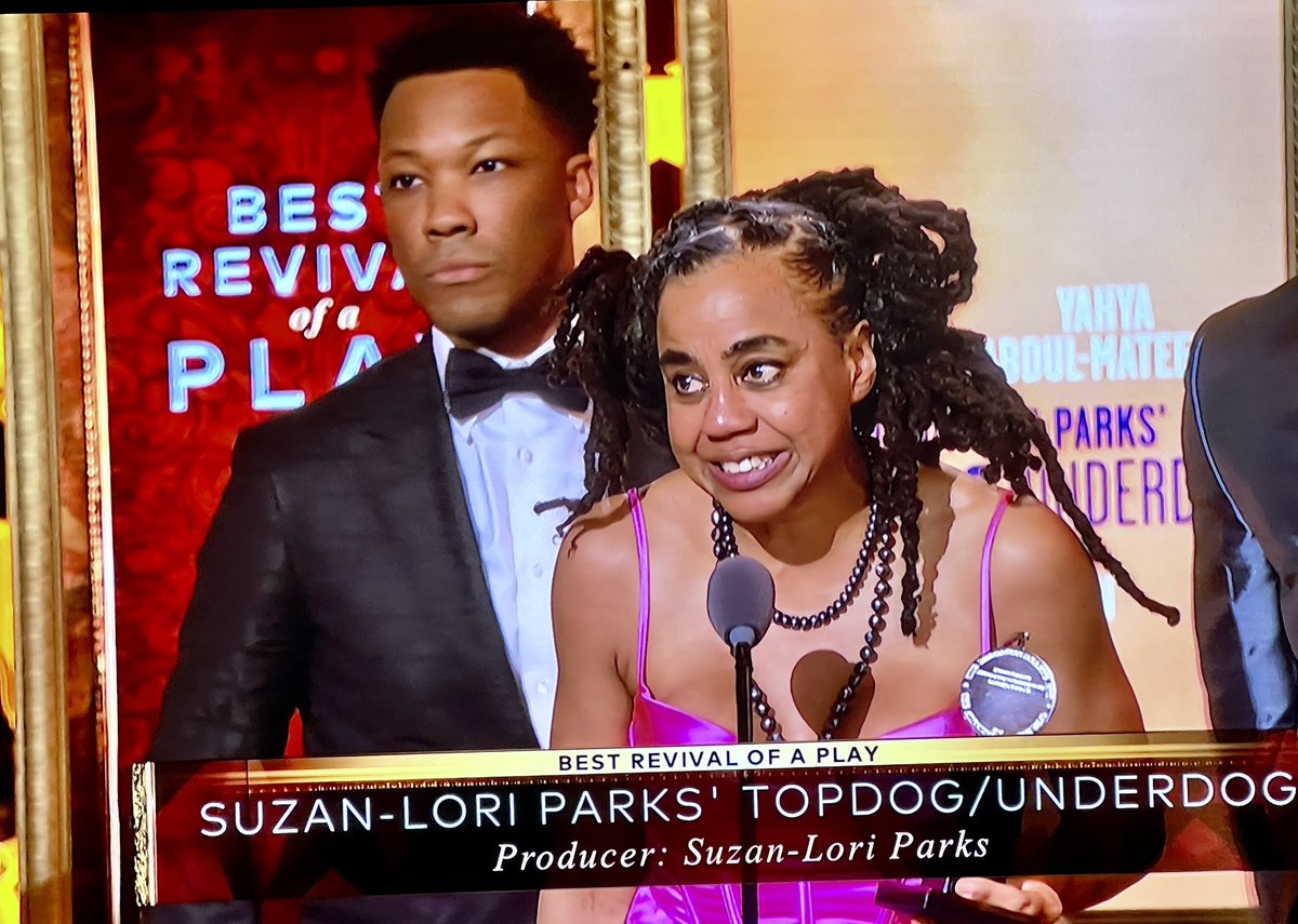 broadguey's tweet photo. La mejor reposición de una obra dramática fue para #TopdogUnderdog #TonyAwards2023 https://t.co/mMgwTCXHju