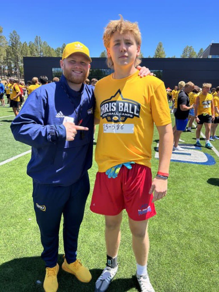 LandonPol's tweet photo. Had a great time at @NAU_Football camp this morning thank you @CoachChrisBall for putting on a great camp 

@TyDetmer14 @mxrd15 @PatriotsDC @_RECRUITid @alaqcfootball @COACHMACNAUTE @Coach_Hoff_NAU @P_MAGLOIRE @CoachLapuaho @LegiSuiaunoa @coachliddle @DownSouthFb1 https://t.co/CQezb1JXj8