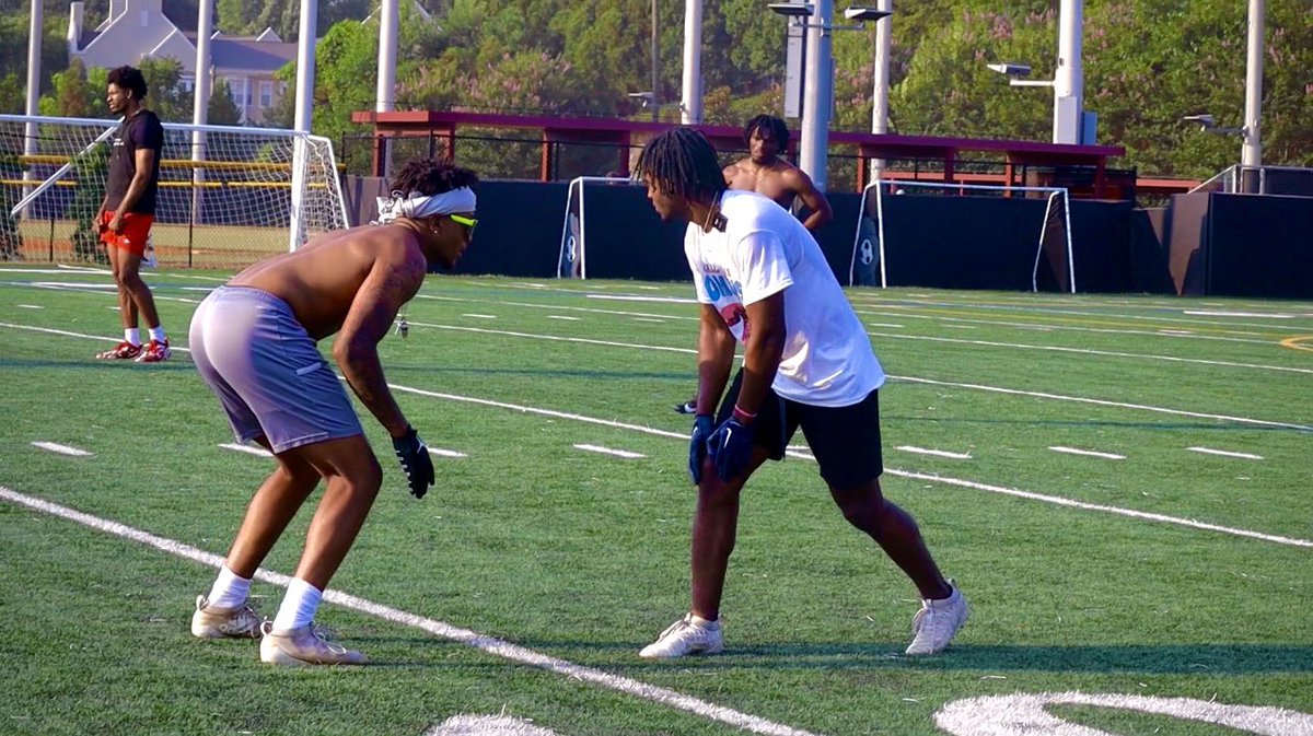 Quick 6️⃣ tweet media