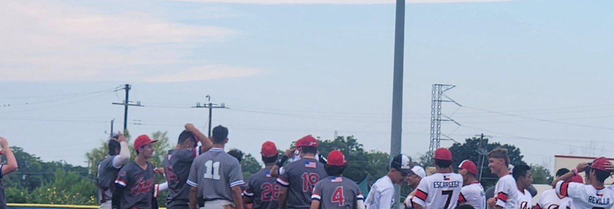 Way to play some ball this weekend! They finished 2nd out 8 teams in the 18u SA Hardball Classic! #SALongBallSports #SummerBaseball