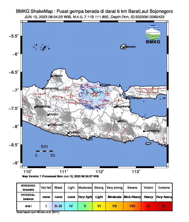 infoBMKG's tweet photo. #Gempa (UPDATE) Mag:4.0, 12-Jun-23 08:04:23 WIB, Lok:7.11 LS, 111.85 BT (Pusat gempa berada di darat 6 km BaratLaut Bojonegoro), Kedlmn:7 Km Dirasakan (MMI) II-III Bojonegoro, II-III Tuban #BMKG https://t.co/WMCOBHUvL3