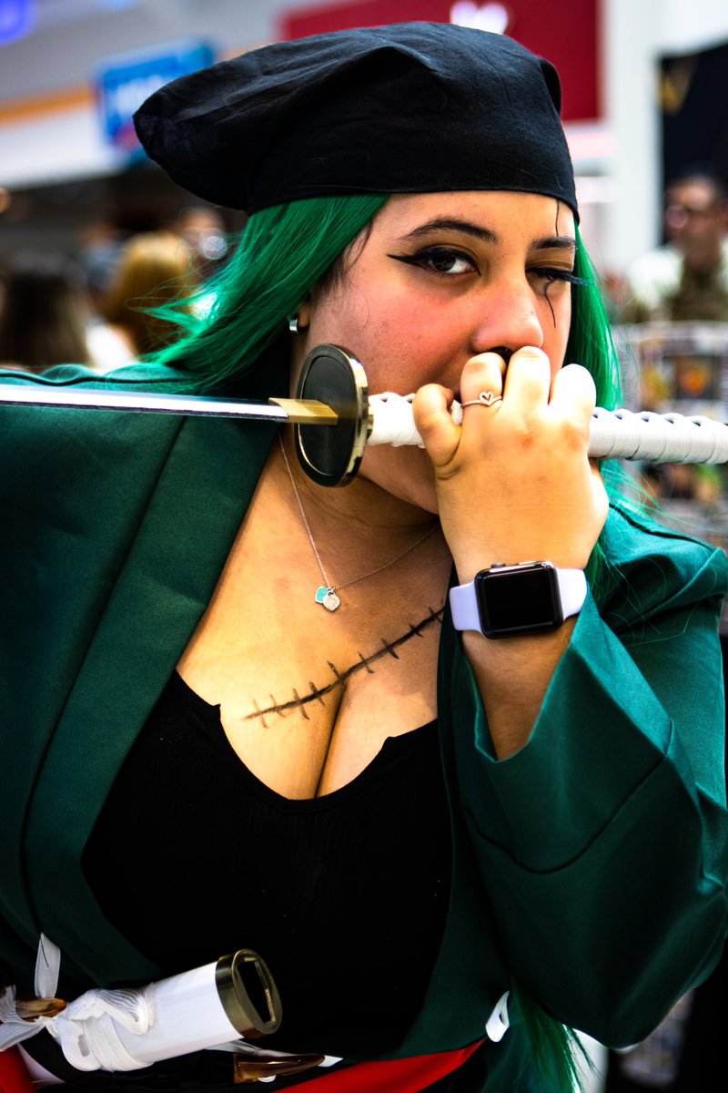 Lonely_bridePR's tweet photo. Went to an anime expo like two weeks ago and the photographer that took my photos finally sent me mine! So recommend him he’s amazing! Cosplay insta in my og profile bio :) https://t.co/8eD3RPhlga