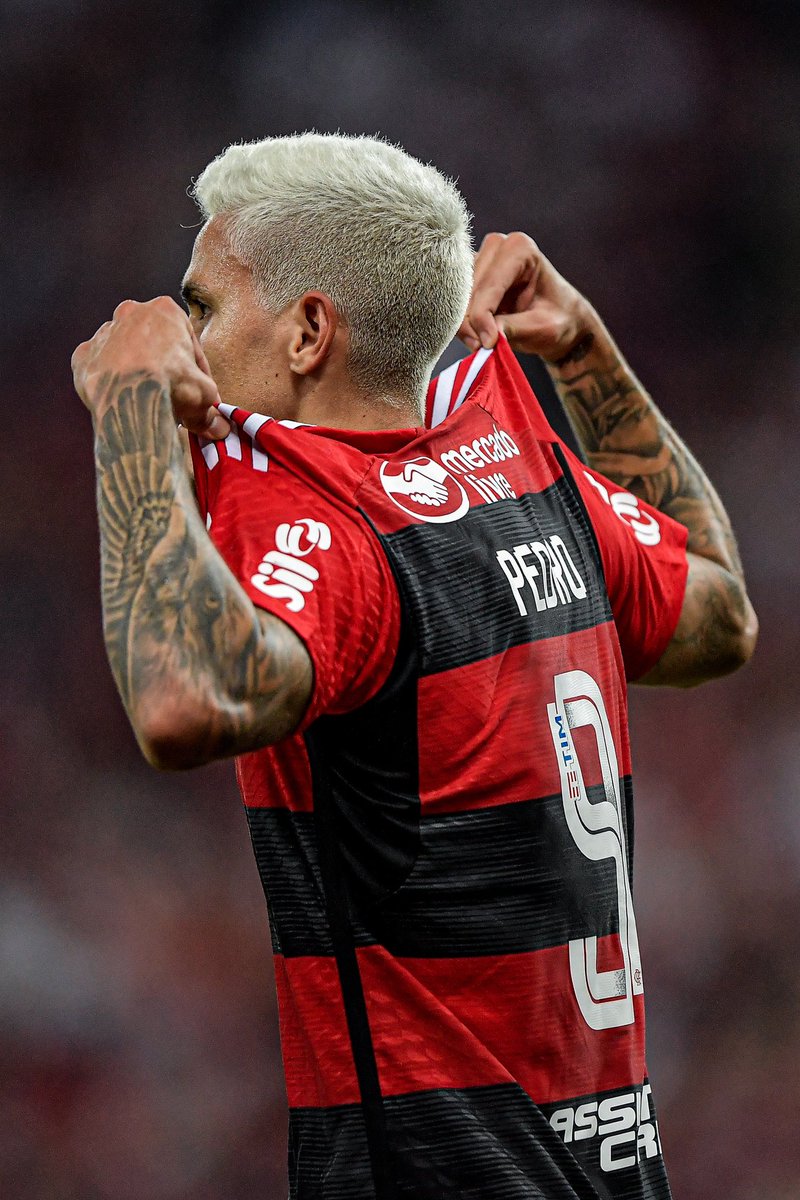 Pedro9oficial's tweet photo. Somente agradecer a Deus por tudo. Seguimos 🔴⚫️ @Flamengo https://t.co/K8fNqMT08F