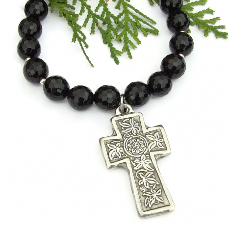 shadowdogdesigns.com/product/passio… @ShadowDogDesigns #CCMTT #CrossNecklace #ReligiousJewelry