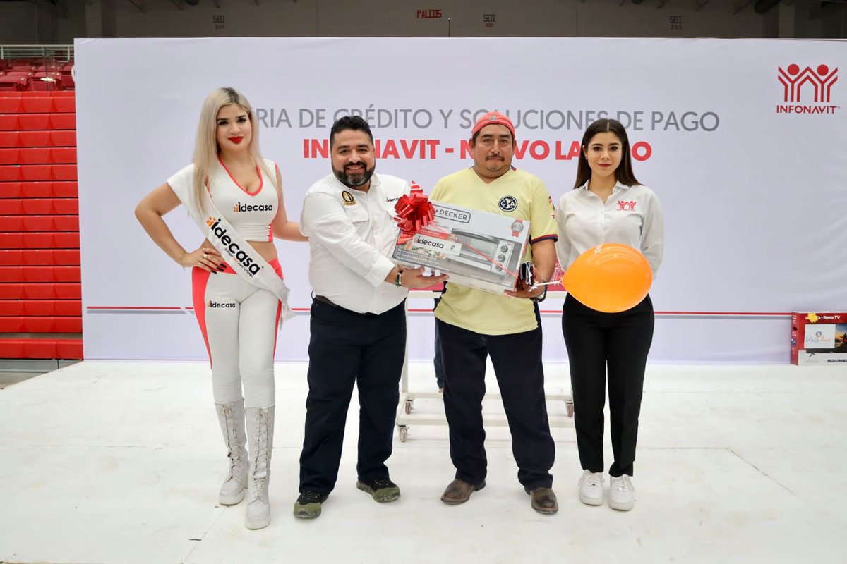 andreaglzc's tweet photo. El día de ayer realizamos en conjunto con el Gobierno Municipal de #nuevolaredo #tamaulipas , encabezado por la alcaldesa municipal la @carmenliliacrv la 2da feria de soluciones y vivienda #ｉｎｆｏｎａｖｉｔ 2023.
Muchas gracias a TODOS!!! por su apoyo y presencia!!! https://t.co/Mx333zvg6U