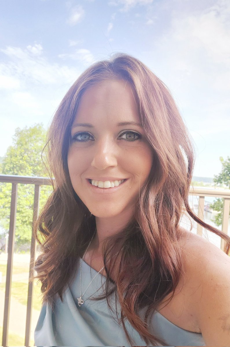Tiffany Dawn tweet media