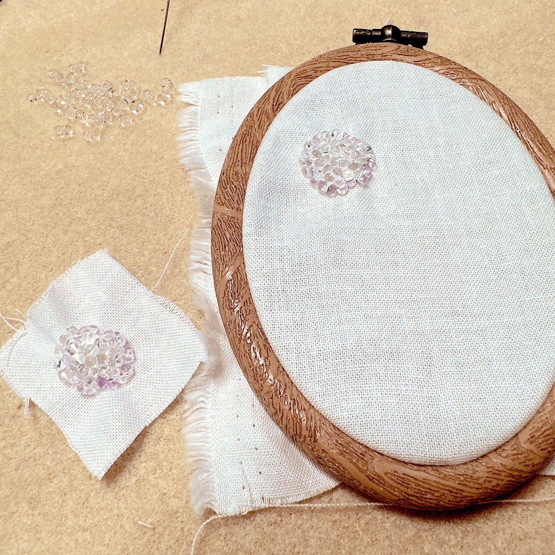 刺繍枠 - Search / X