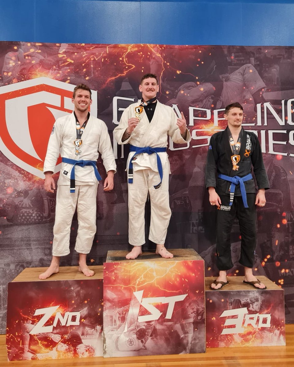 #AusArmy Artillery Officer Captain Dylan Voncina spent his 26th birthday dominating the Brazilian jujitsu tournament in Melbourne and winning all three of his divisions 🎉 

📖 defence.gov.au/news-events/ne…