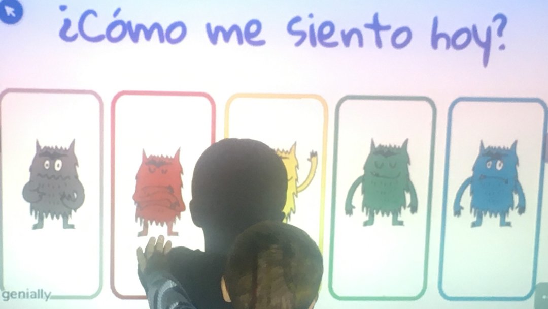 projardin_ei's tweet photo. La Asamblea - #ProjardinValdebebas 🙌🏻
👉🏻 La asamblea es una parte muy importante del día a día; es un momento de unión entre los alumnos y la educadora en el que además aprendemos muchas cosas interesantes. https://t.co/OXIg9bITFn