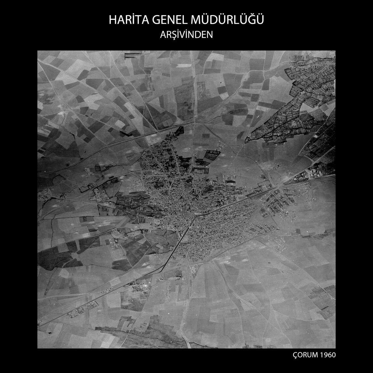 Çorum'un Harita Genel Müdürlüğü tarafından 1960 yılında çekilmiş hava fotoğrafı.
#HaritaGenelMüdürlüğü #HGM #HavaFotoğrafı #Çorum