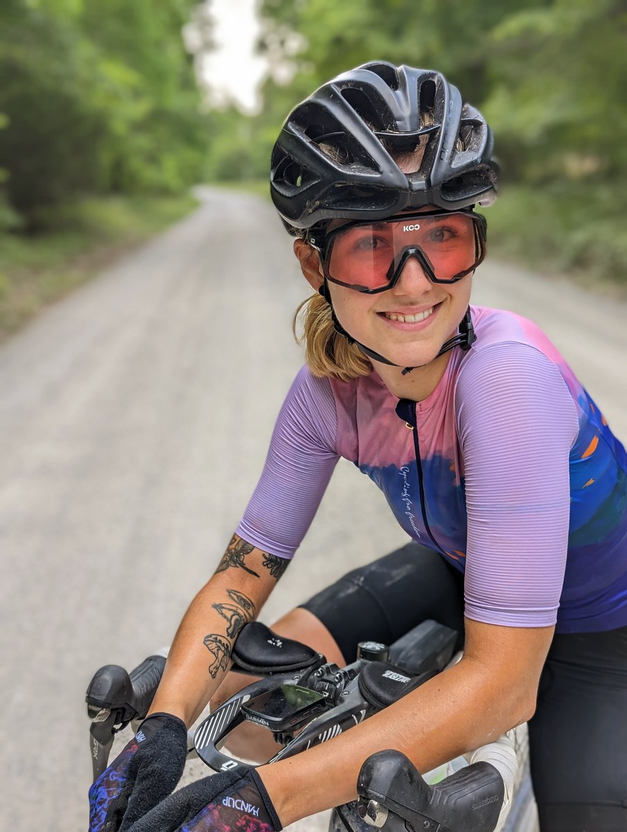 SanticCycling's tweet photo. Proudly showing off this well-worn favorite cycling bike jersey after an intense day on the trails. π΄ββοΈ This jersey has been with Nina thick and thin! π
#cycling #santic #bike #cyclingclothes #cyclingclothing https://t.co/4Tg4ffWV6F