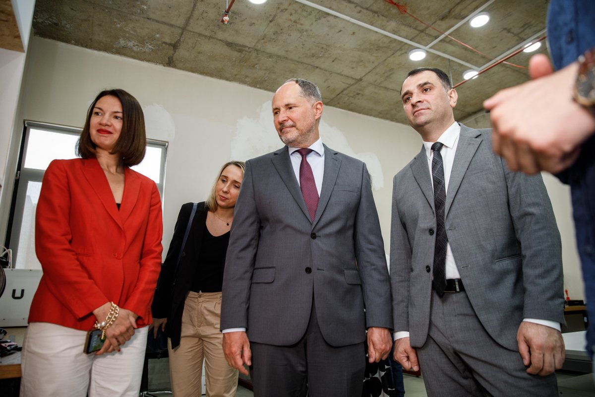 UNDPGeorgia's tweet photo. Just back from the exciting visit by EU Ambassador Pawel Herczynski to Ajara🇬🇪. Witnessed the progress of EU-funded projects, led by UNDP, in fostering #SustainableDevelopment of this magnificent region from rural growth to a thriving startup ecosystem.

#ENPARD #M4EG https://t.co/qVKPzY2bOr