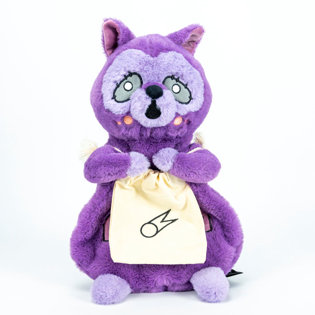 PlushieDreadful's tweet image. Klepto Raccoon Backpack Launches at Dawn! 

Sign up before 6 AM EST to get the launch day discount!
Don&apos;t be late or they&apos;ll probably run away (with all your stuff)

mysterious.americanmcgee.com/products/plush…

#plushies #launchcode #launchday #plushiedreadfuls