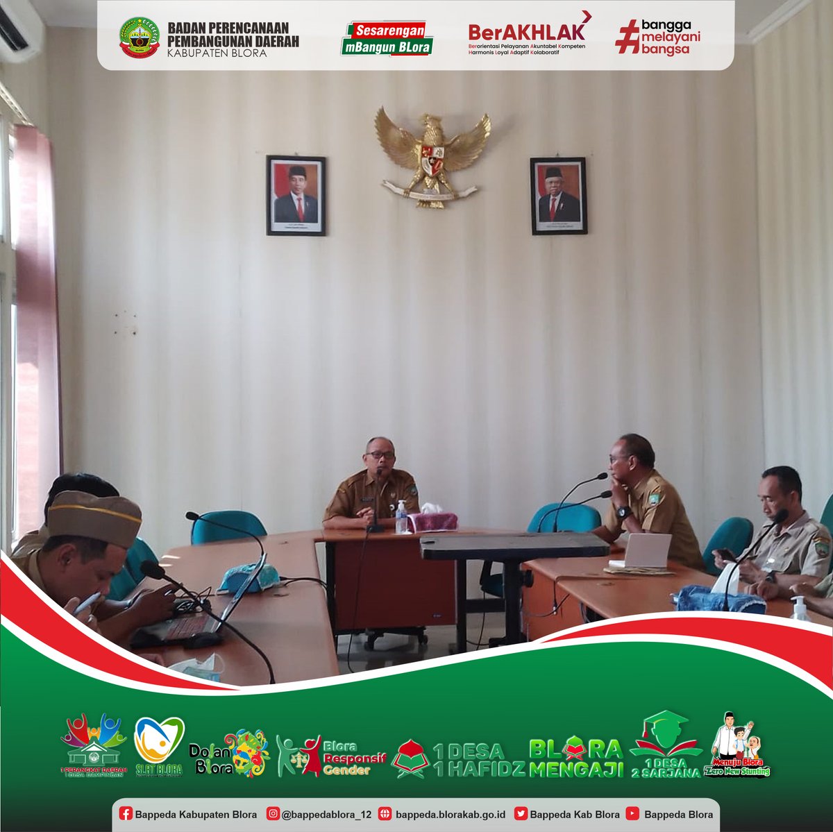 Kepala Bappeda Memimpin Rapat Internal Pembahasan dan Evaluasi Penyerapan Anggaran dan Rencana Pelaksanaan Kegiatan Bappeda di ruang pertemuan Lt I Bappeda
