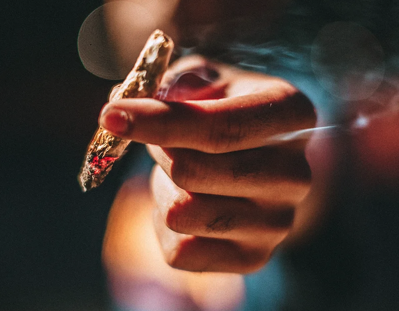 CarverJohns's tweet photo. Tobacco Reduces Lung Airflow, But Cannabis Does Not.

The research analyzed lung function data from a human trial study featuring participants who smoked cigarettes, those who smoked cannabis, and cohort members who used both...

https://t.co/VGum5327eb https://t.co/4nQ9yzII0M