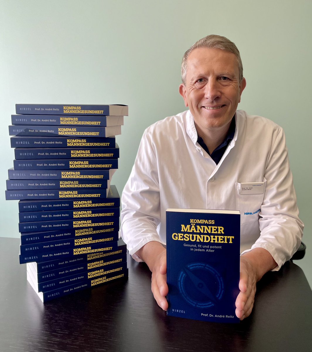 André Reitz (@reitzandre) on Twitter photo Mit besten Empfehlungen für eine allseits robuste Männergesundheit.
"Kompass Männergesundheit - Gesund, fit und potent in jedem Alter", 4. komplett überarbeitete, ergänzte, neu gestaltete Auflage, erschienen 2007-2023 bei <a href="/HirzelVerlag/">Hirzel Verlag</a> <a href="/Literaturtest/">Literaturtest</a> <a href="/hirslanden/">Hirslanden</a> <a href="/BettinaWahlers/">Bettina-Cathrin Ihnen</a> Mit besten Empfehlungen für eine allseits robuste Männergesundheit.
"Kompass Männergesundheit - Gesund, fit und potent in jedem Alter", 4. komplett überarbeitete, ergänzte, neu gestaltete Auflage, erschienen 2007-2023 bei <a href="/HirzelVerlag/">Hirzel Verlag</a> <a href="/Literaturtest/">Literaturtest</a> <a href="/hirslanden/">Hirslanden</a> <a href="/BettinaWahlers/">Bettina-Cathrin Ihnen</a>