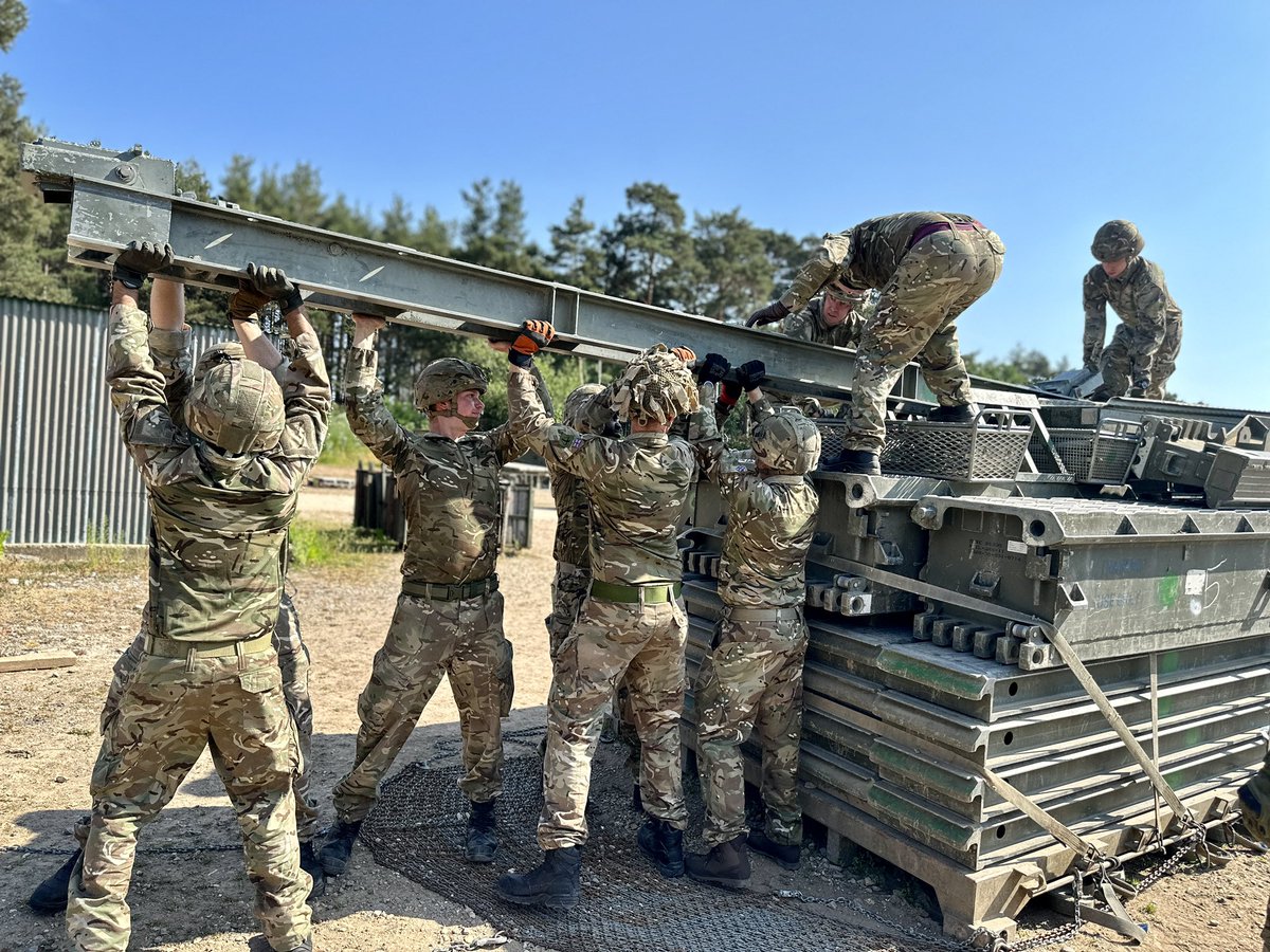 Just build a bridge and get over it… that is exactly what CIS Troop did during their recent training weekend! #armyreserves #proudsapper #bridgebuilding