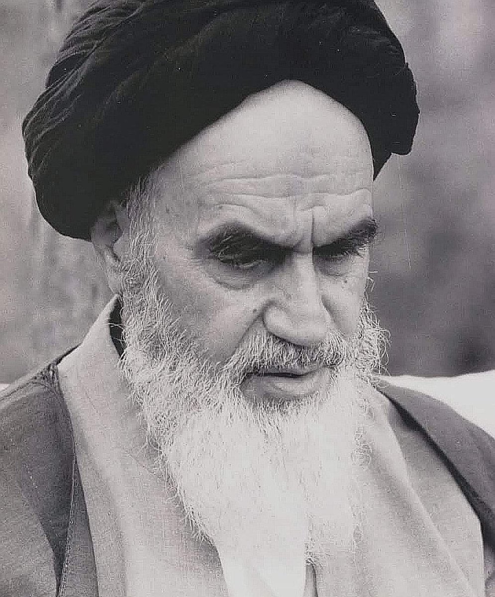 ladyMaasuma's tweet image. The #Islamic nation believes in a belief whose approach has been summarized in two words: “Do not be wronged, and you shall not be #wronged.”

   Imam Khomeini
t.me/khomeinLifeSty…