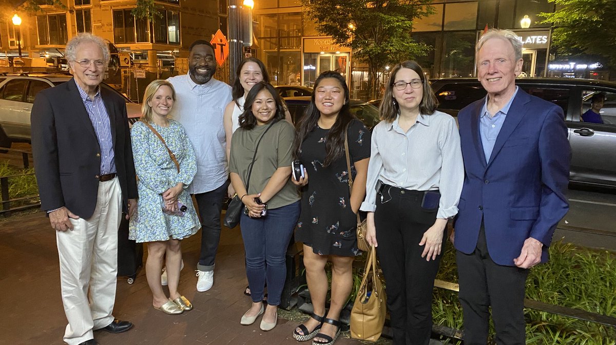 Mark D. Lim tweet media