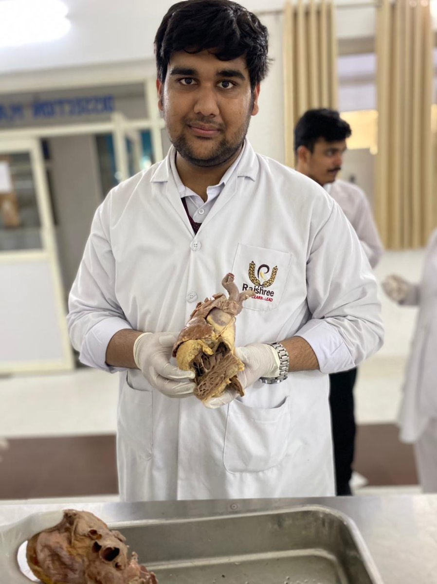 Drop your pic in the Apron 😁
1st year DH
#MedEd 
#MedTwitter