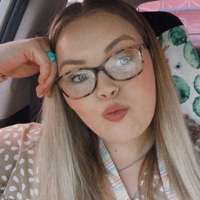 ash_lyn4's tweet photo. #NewProfilePic https://t.co/GFwzAQtvMx