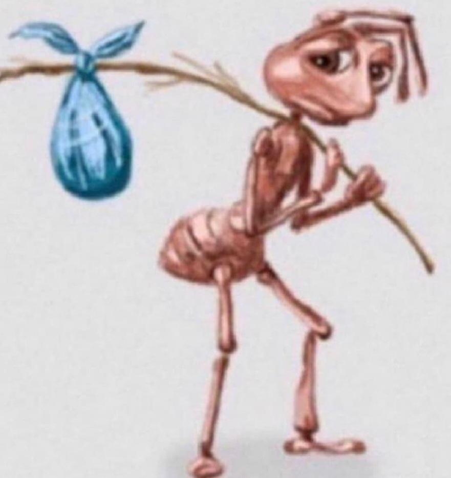 yo esperando a que el chofer me devuelva 10 colones