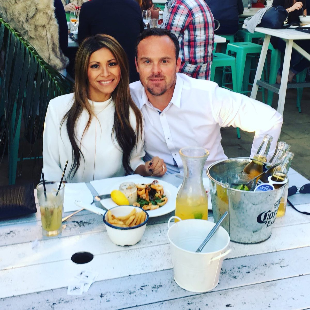 Mark Robertson tweet media