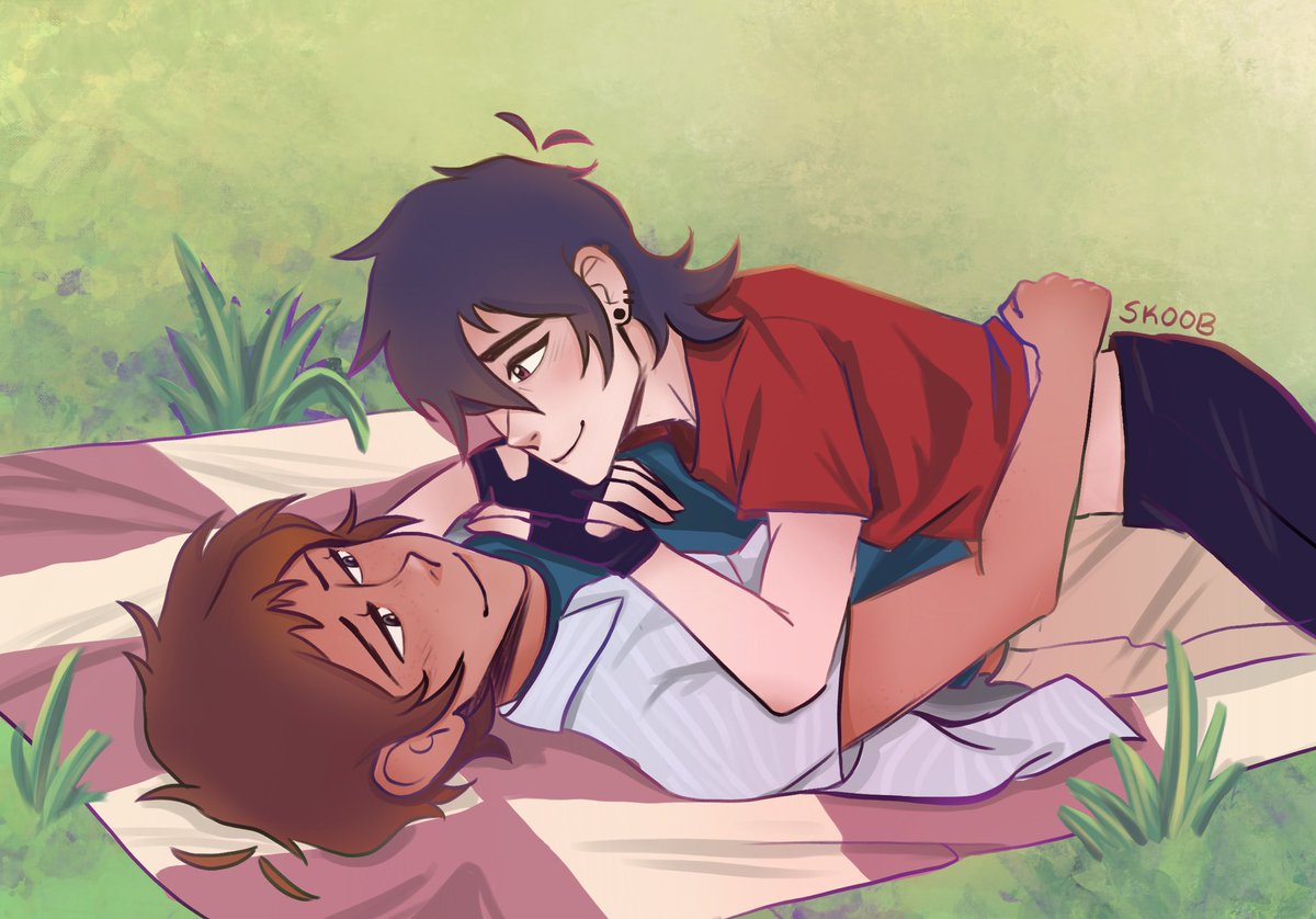 Here’s a Klance DTIYS I did on tumblr! 
(In case a purge ever happens here you can find me and trace me back to 2012 there @ sk0ob)

Link: tumblr.com/klance-daydrea…
#klance