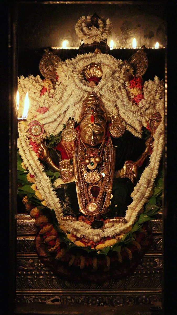 KateelShri's tweet photo. ಕಟೀಲು ಶ್ರೀದುರ್ಗಾಪರಮೇಶ್ವರಿ ಅಮ್ಮನವರ ಇವತ್ತಿನ ಅಲಂಕಾರ 12-06-2023 https://t.co/6i88lmSptx