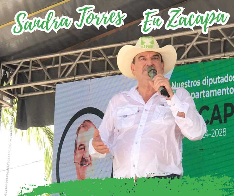 ZacapaUNE's tweet photo. Hoy Zacapa se vistió de verde 💚 los zacapanecos a una sola vos le dijeron a Sandra Torres que ella será nuestra próxima Presidente 👐 

En la Unión y Zacapa, los 11 municipios ovacionaron a quien el próximo 25 de Junio, será electa como la primera mujer Presidente de Guatemala. https://t.co/COSCsAvKKD