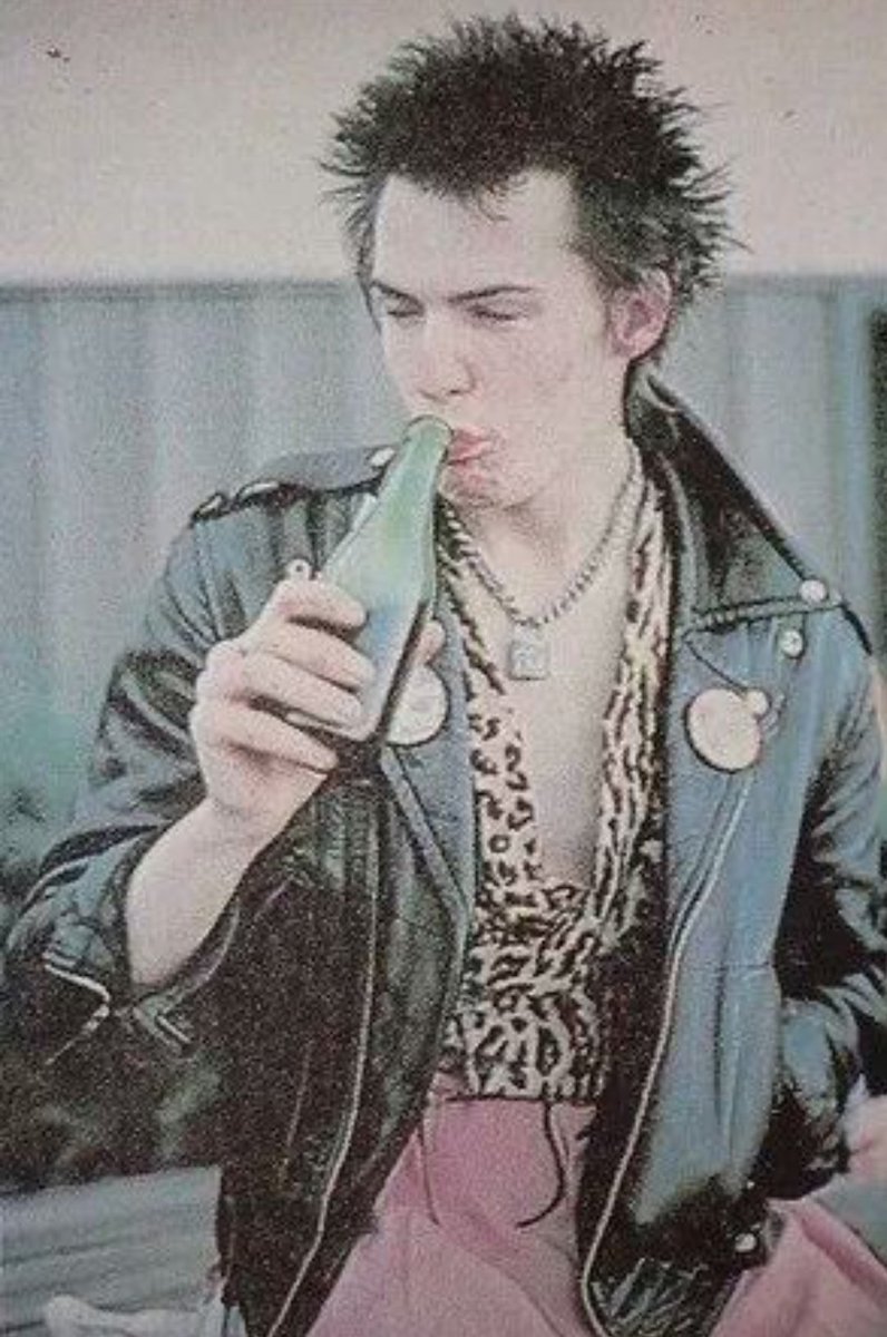 Los lunes al PUNK...⭐