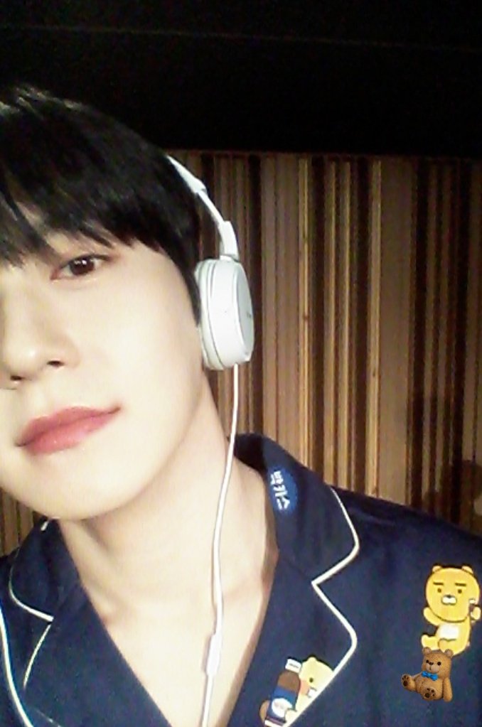 콩이 tweet media