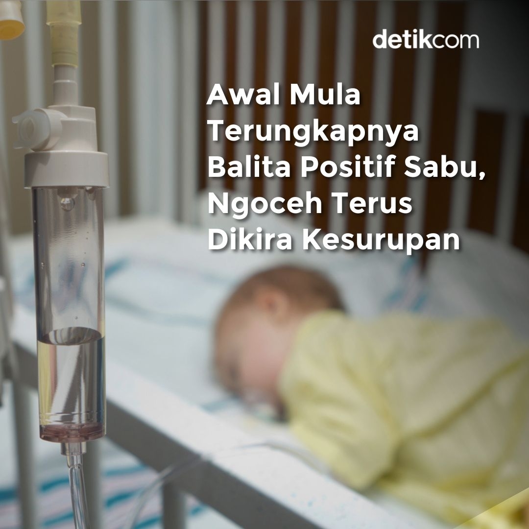 detikcom's tweet photo. Mengenai berita seorang balita berinisial N (3) di Samarinda, Kalimantan Timur, yang positif sabu usai meminum air dari tetangganya. Efeknya balita itu mengoceh terus hingga sulit makan dan minum.⁣

Seperti apa kondisi balita tersebut? https://t.co/YkDnBIWGsH