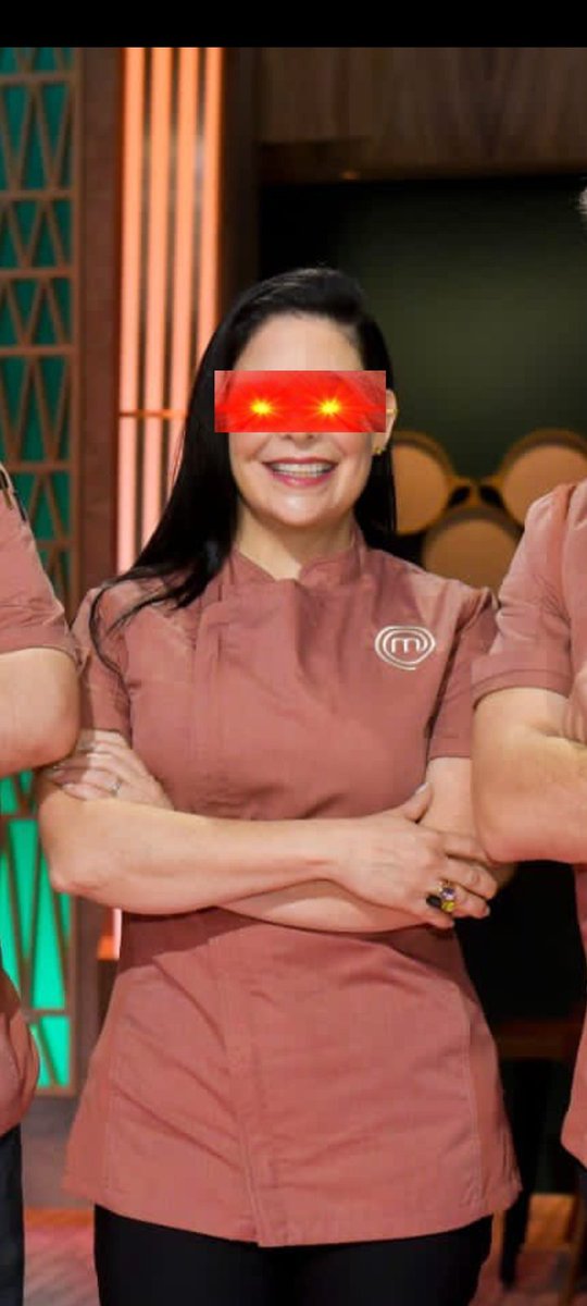 _gargarciia's tweet photo. Jimena describiendo los ojos de la chef Zahie Tellez....😳😳😳😳😳 

#MasterChefCelebrity https://t.co/2J8FpIi9B9